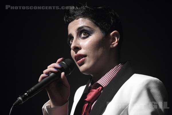 CARMEN MARIA VEGA - 2011-12-08 - PARIS - La Cigale - 